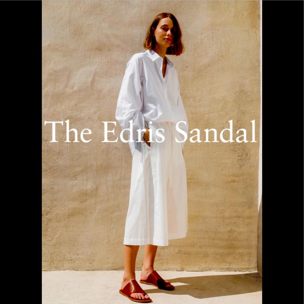 BNIB Vince Edris Toe Ring Sandal Size 10